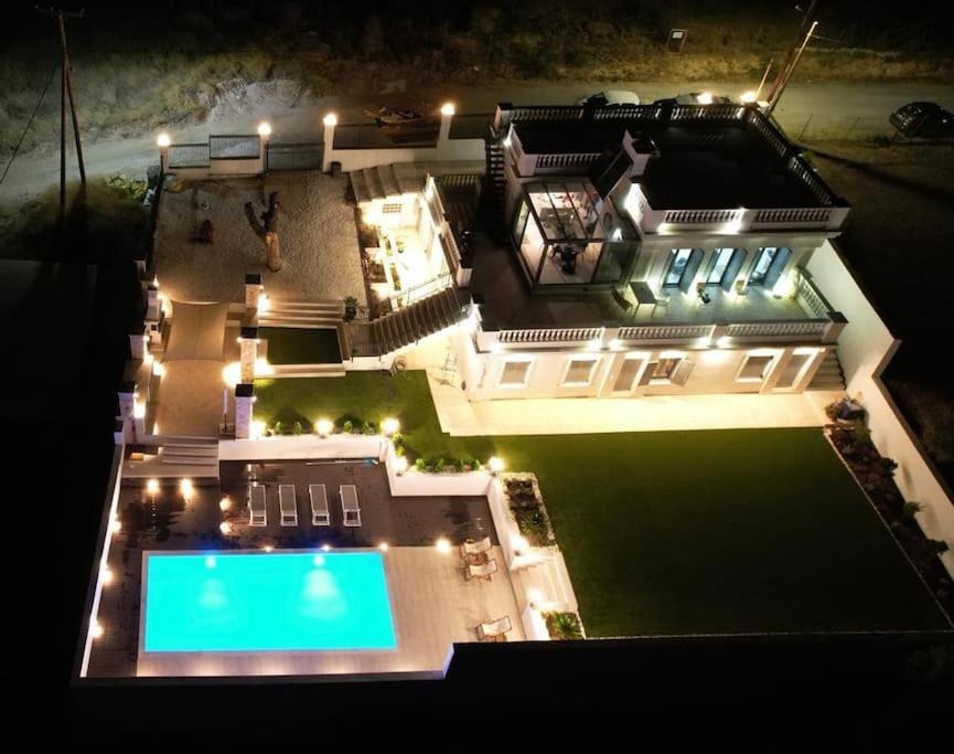 The White House Beach Villa ราฟีนา ภายนอก รูปภาพ